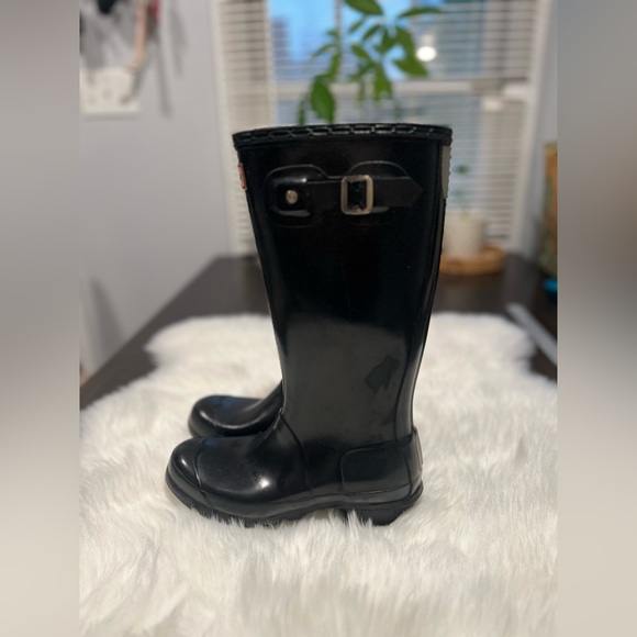 Hunter youth glossy rain boots US 5M/6F color black - Picture 3 of 8